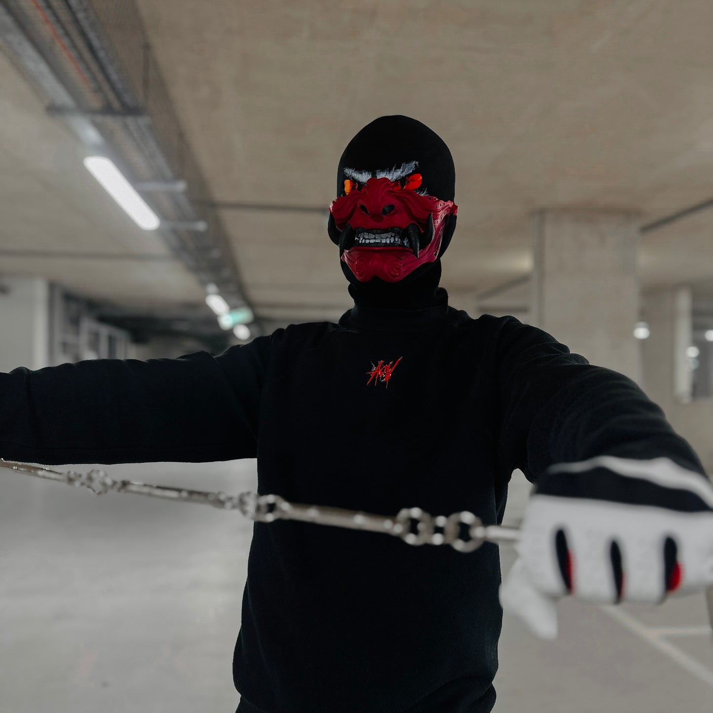 AOV Embroidered Sweatshirt