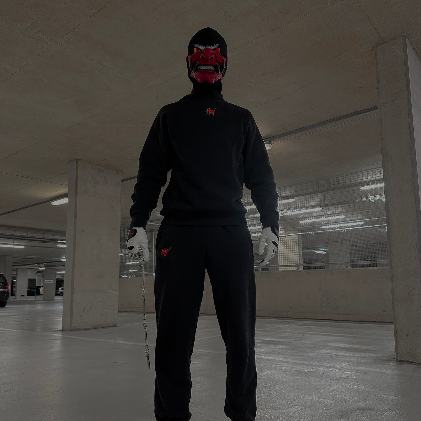 AOV Embroidered Sweatshirt